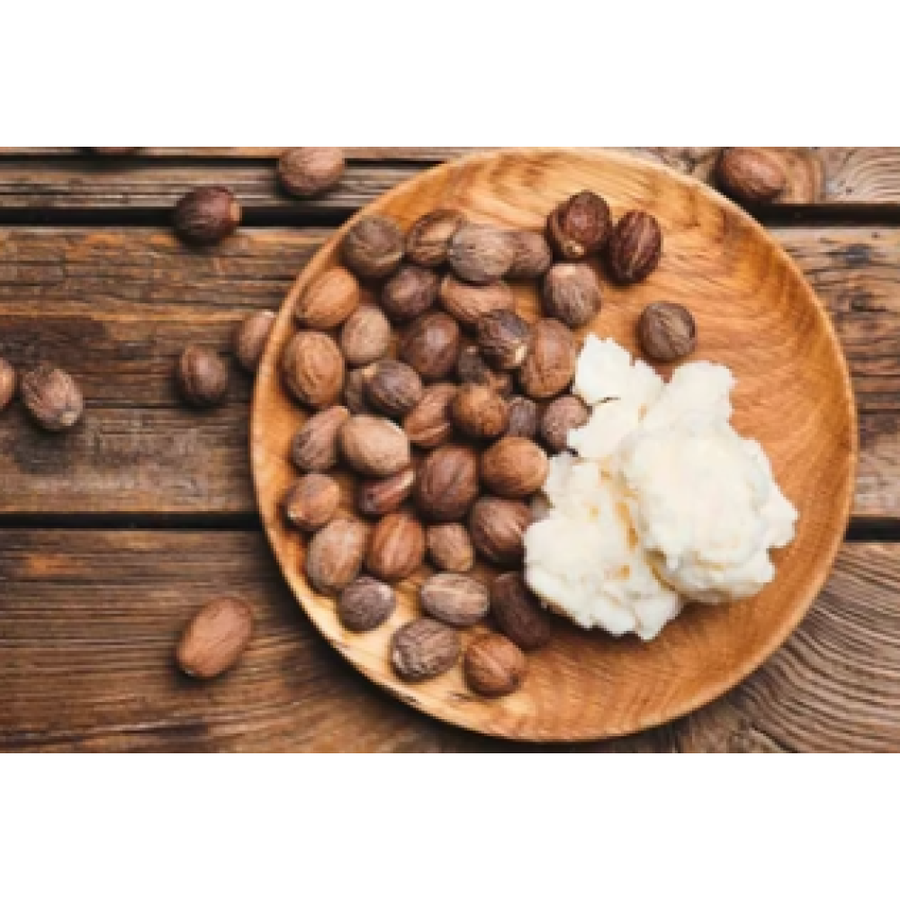 CARELIKA Pistachio Body Scrub – kehakoorija pistatsivõiga ja jahvatatud mandlikoortega, 200 ml